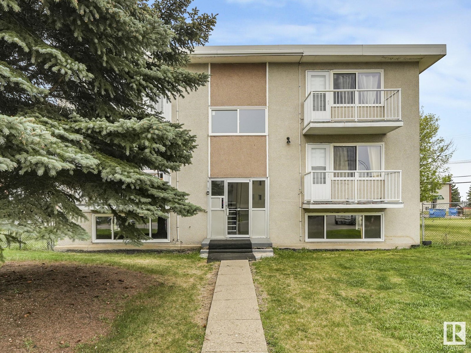 Property at #5 6715 131A AV NW image 1