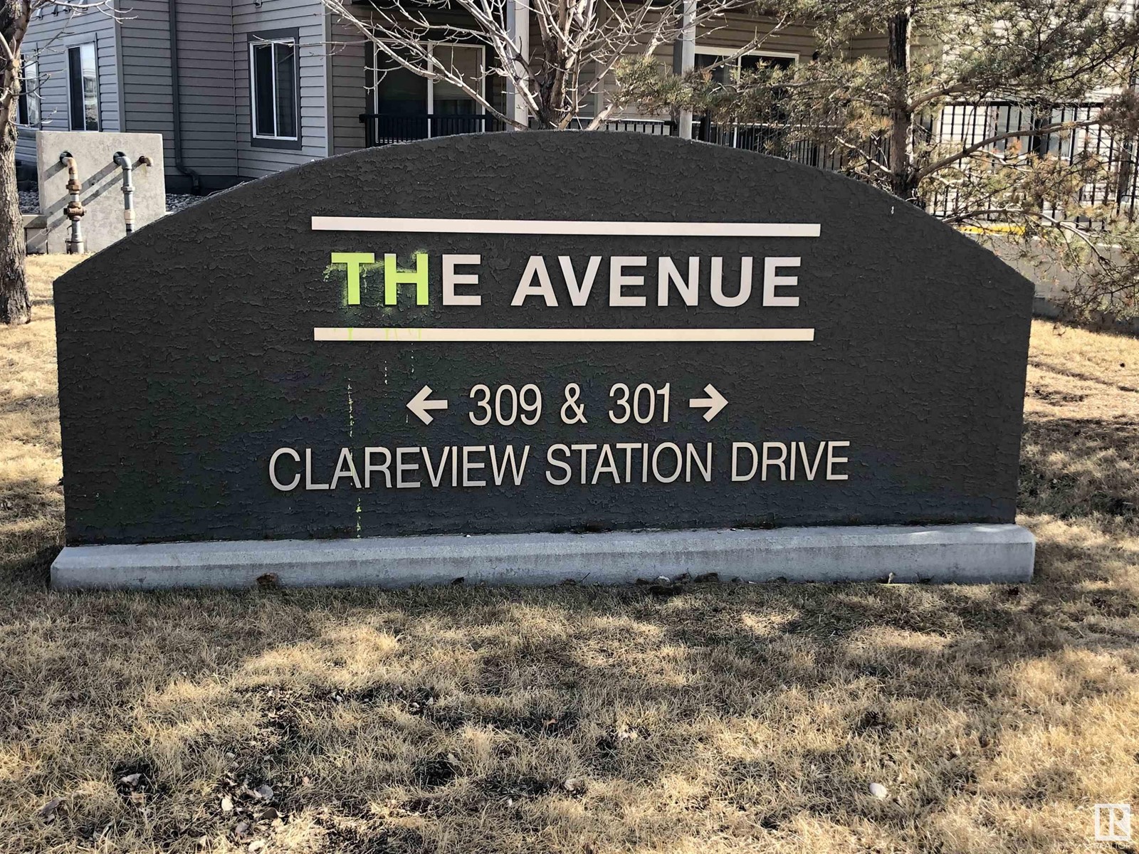 Property at #317 309 CLAREVIEW STATION DR NW image 4