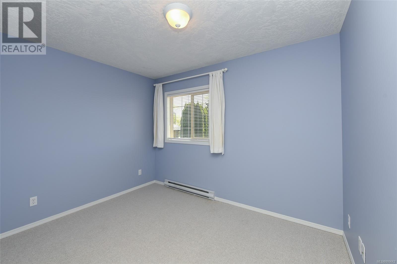 Property at 967 Malahat Dr image 1