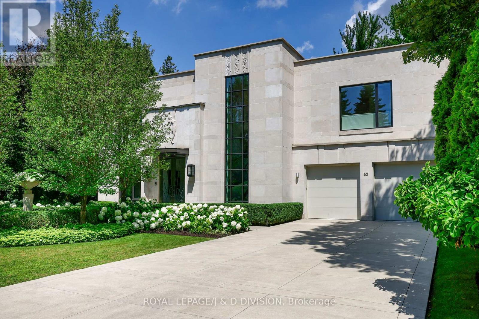 20 FOREST GLEN CRESCENT, toronto (bridle path-sunnybrook-york mills), Ontario