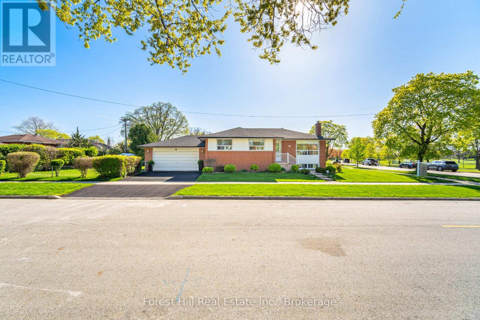 Property at 16 BETHWIN PLACE image 3