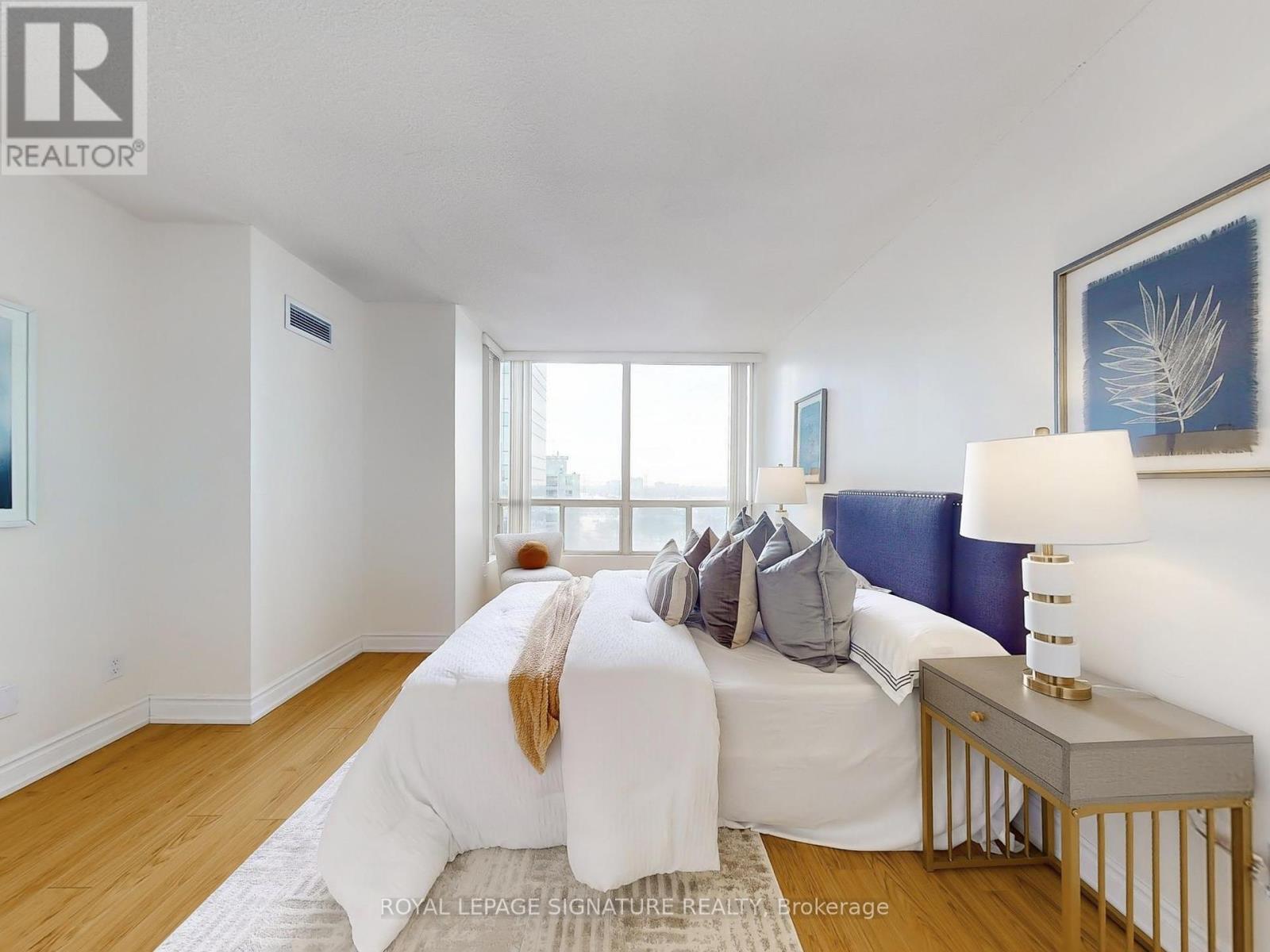 Ph406 - 5785 Yonge Street, Toronto, Ontario  M2M 4J2 - Photo 10 - C12144886