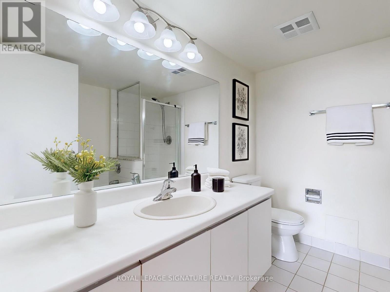 Ph406 - 5785 Yonge Street, Toronto, Ontario  M2M 4J2 - Photo 11 - C12144886