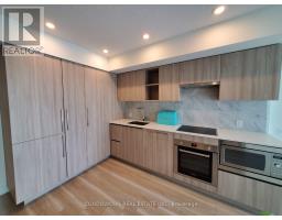 1010 - 19 BATHURST STREET, Toronto, Ontario