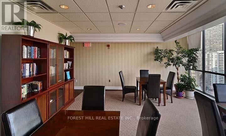2212 - 24 Wellesley Street W, Toronto, Ontario  M4Y 2X6 - Photo 16 - C12145020