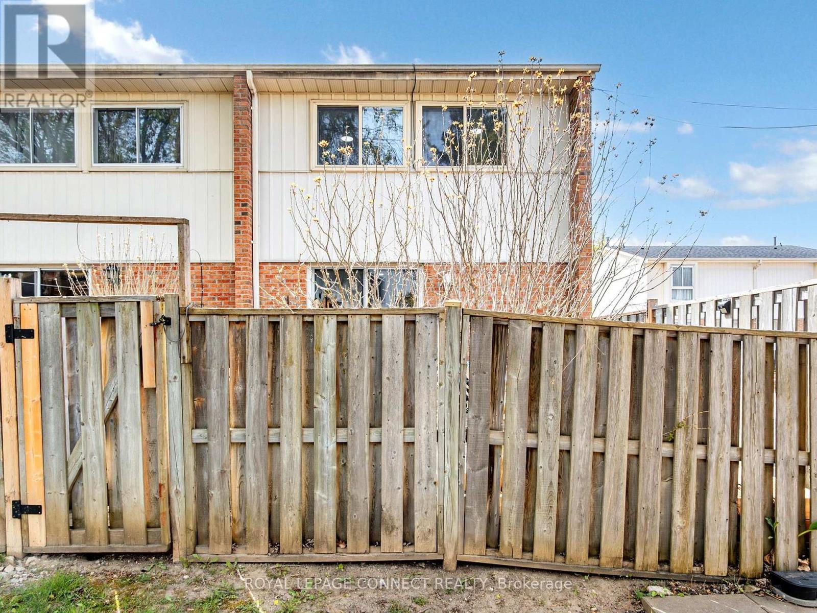 29 - 2451 Bridletowne Circle, Toronto, Ontario  M1W 2Y4 - Photo 38 - E12144913