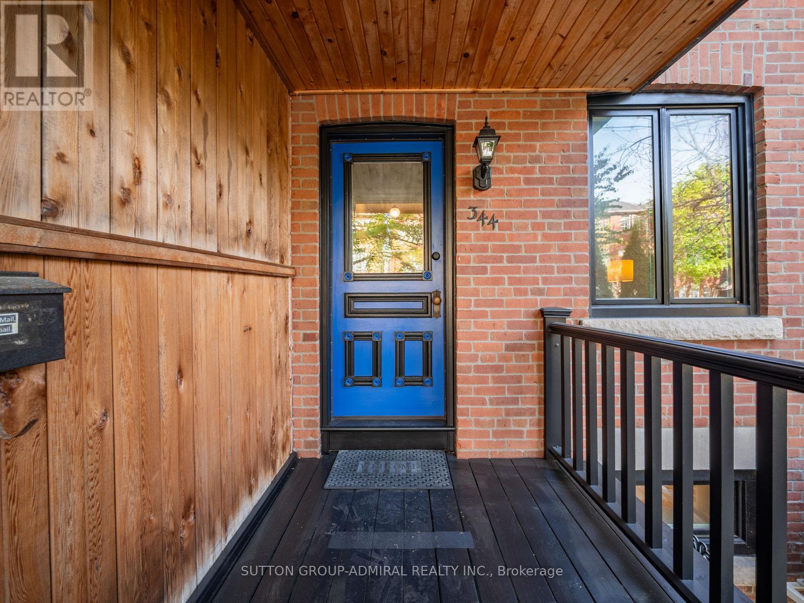 344 Logan Avenue, Toronto, Ontario  M4M 2N7 - Photo 2 - E12144953
