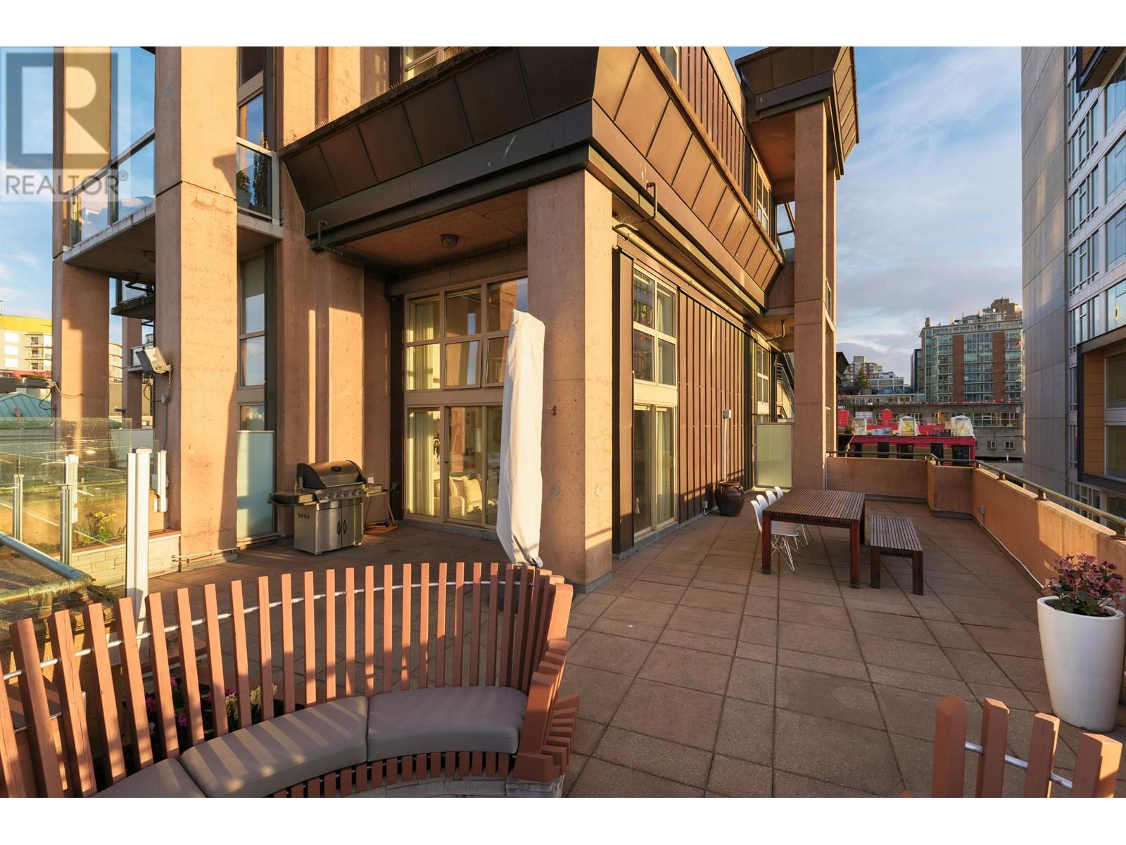 406 1529 W 6th Avenue, Vancouver, British Columbia  V6J 1R1 - Photo 29 - R3002122
