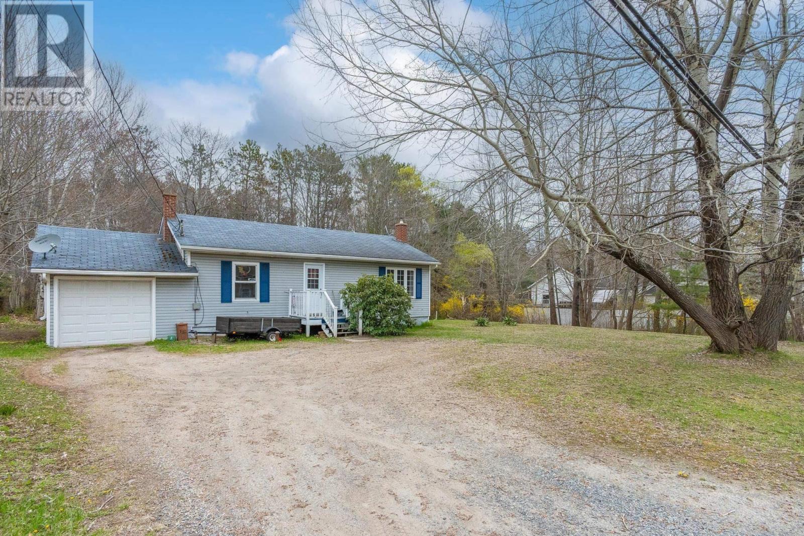 Property at 1428 Bridge Street image 2