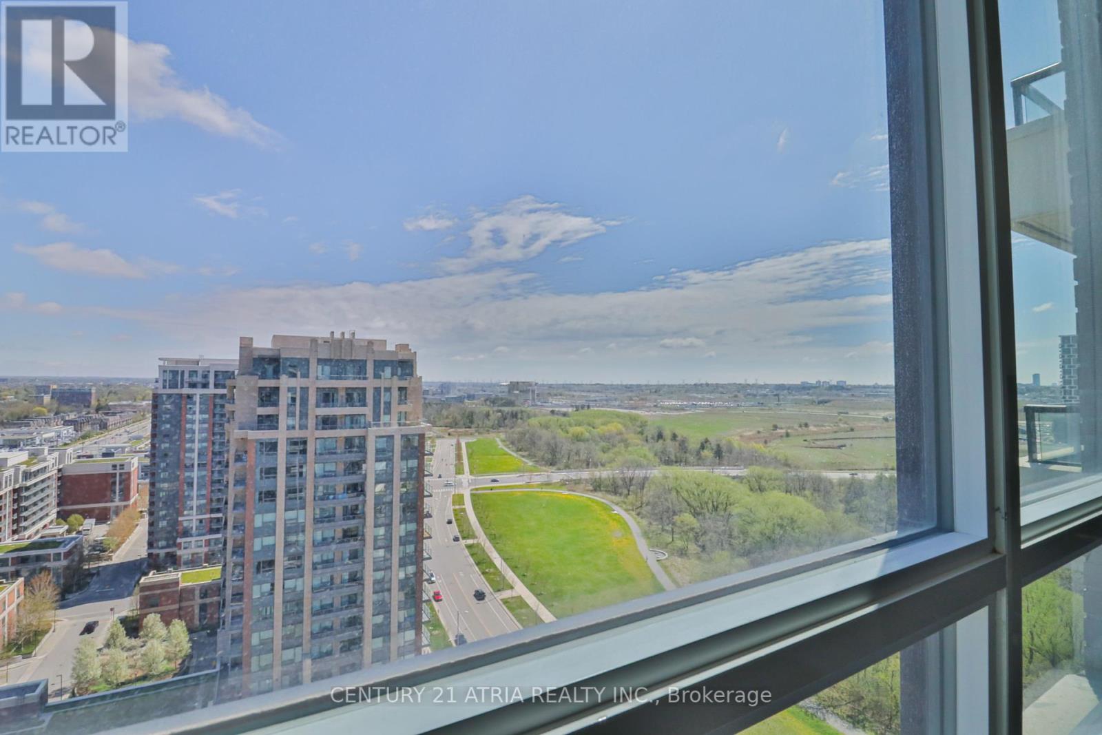 2102 - 15 Water Walk Drive, Markham, Ontario  L4G 0G2 - Photo 31 - N12144975