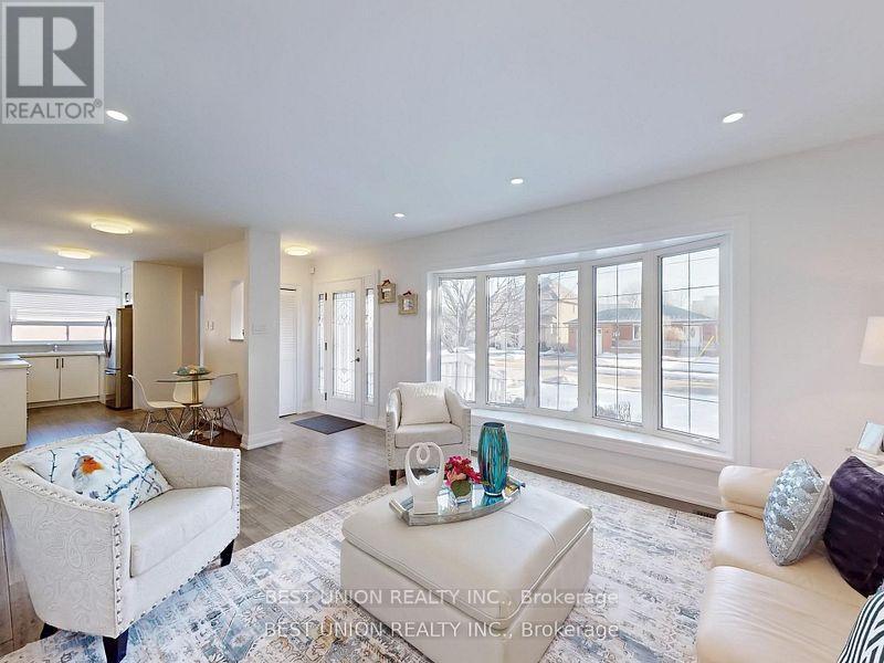Property at 184 LAWRENCE AVENUE image 4