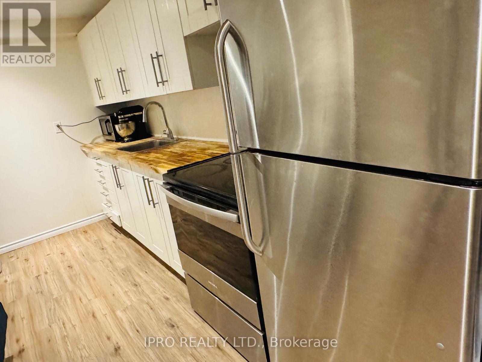 43 Delaney Crescent, Barrie, Ontario  L4N 7C4 - Photo 22 - S12144934