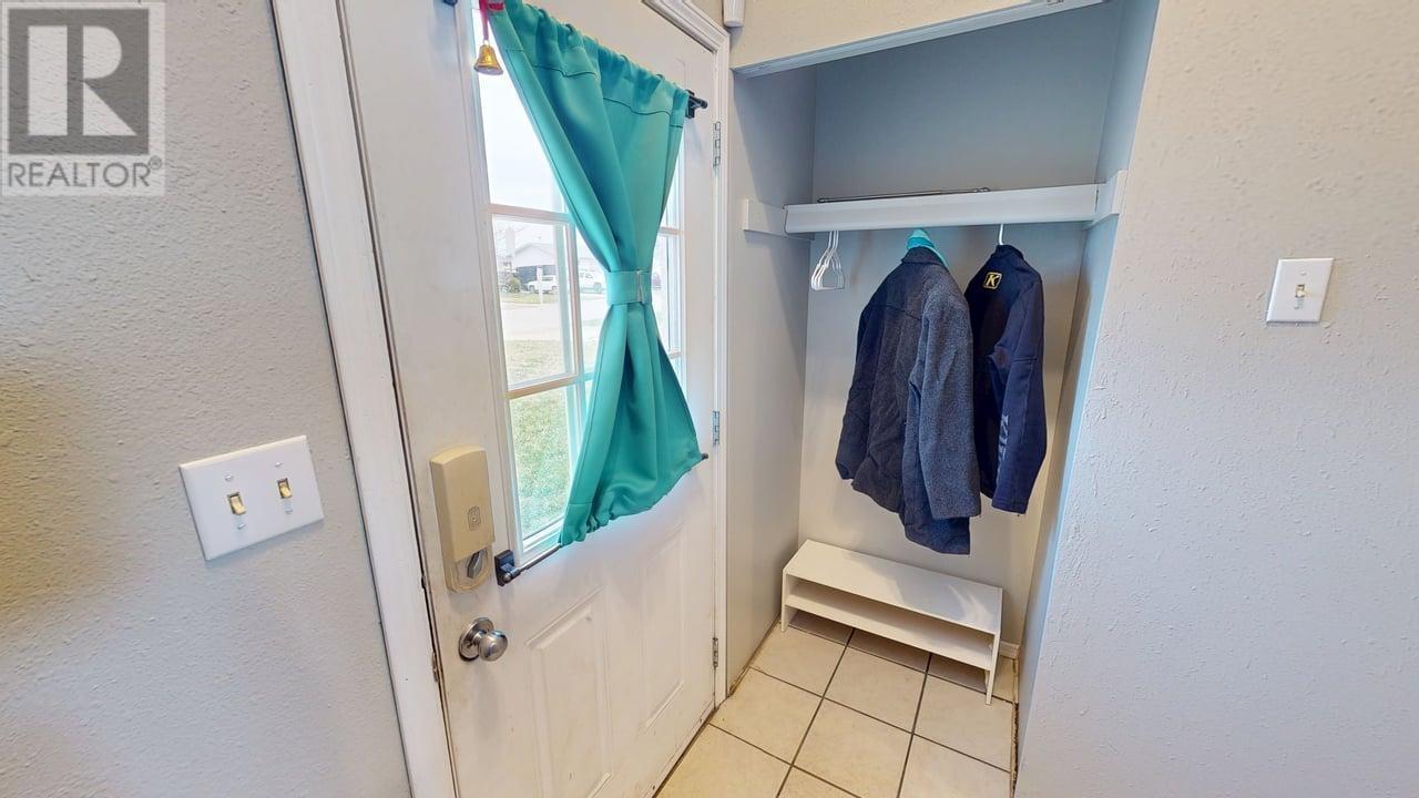 8807 89 Street, Fort St. John, British Columbia  V1J 5B6 - Photo 4 - R3002115