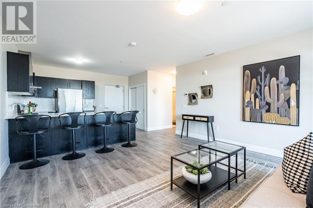 Property at 1 REDFERN Avenue Unit# 441 image 5