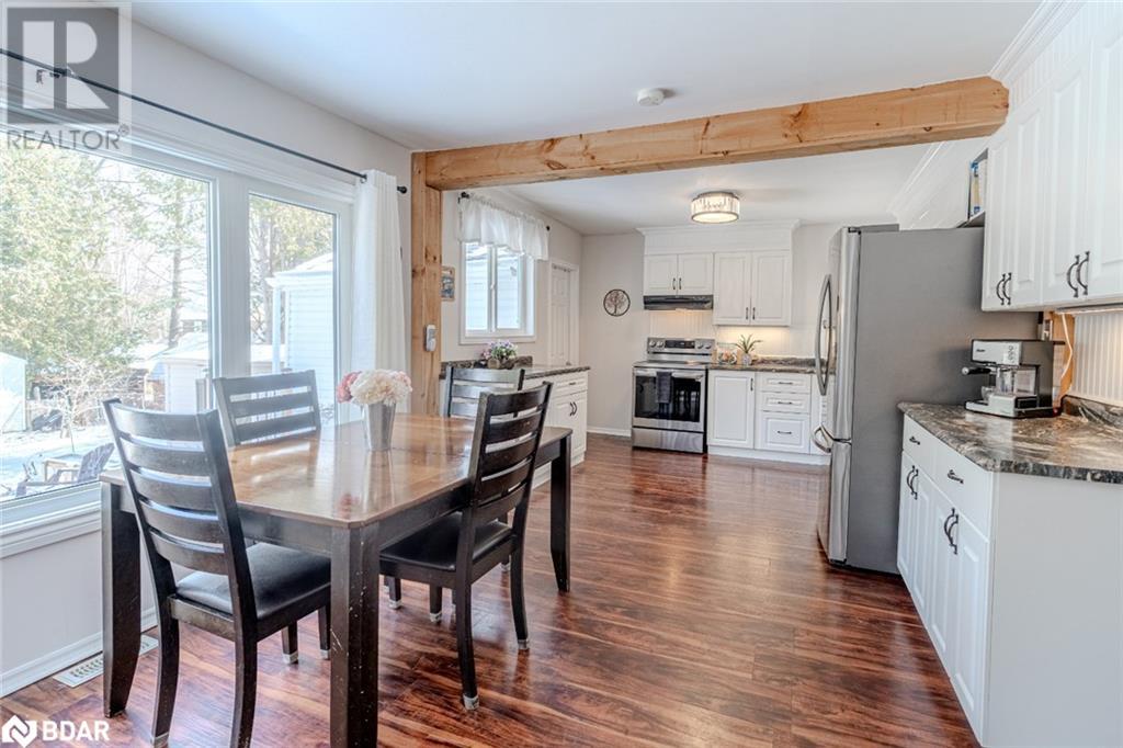 210 Southview Road, Barrie, Ontario  L4N 3X7 - Photo 8 - 40728254