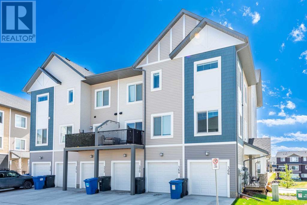 372 Canals Crossing Sw, Airdrie, Alberta  t4b 4l3 - Photo 2 - A2220451