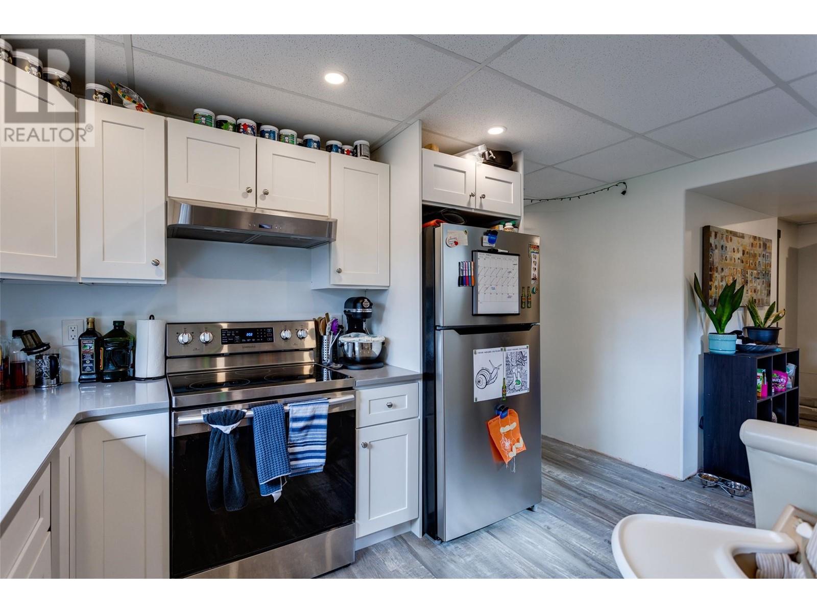 2094 Tomat Avenue, Kelowna, British Columbia  V1Z 3J2 - Photo 40 - 10347733