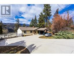 2094 Tomat Avenue, kelowna, British Columbia