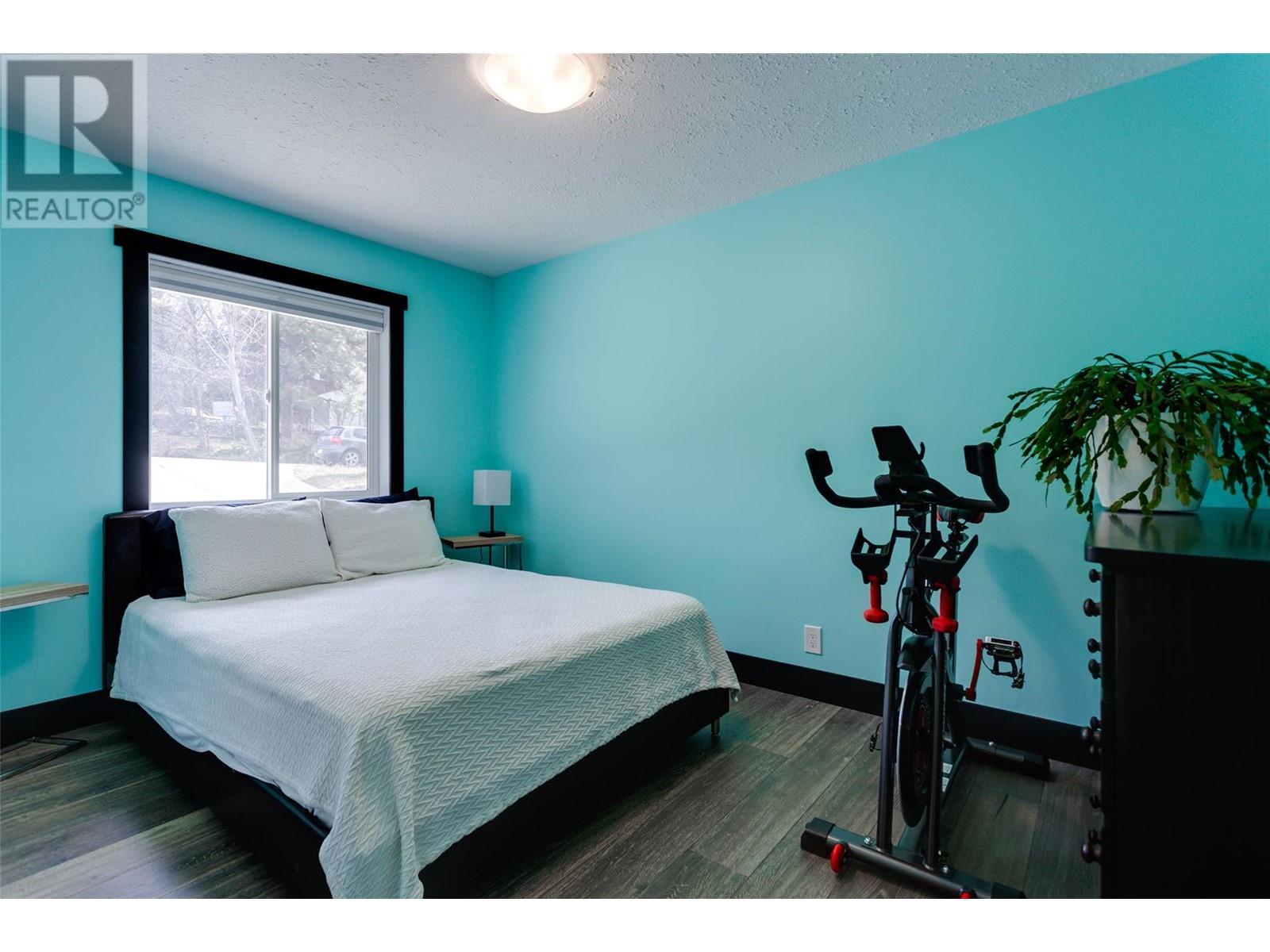 2094 Tomat Avenue, Kelowna, British Columbia  V1Z 3J2 - Photo 29 - 10347733