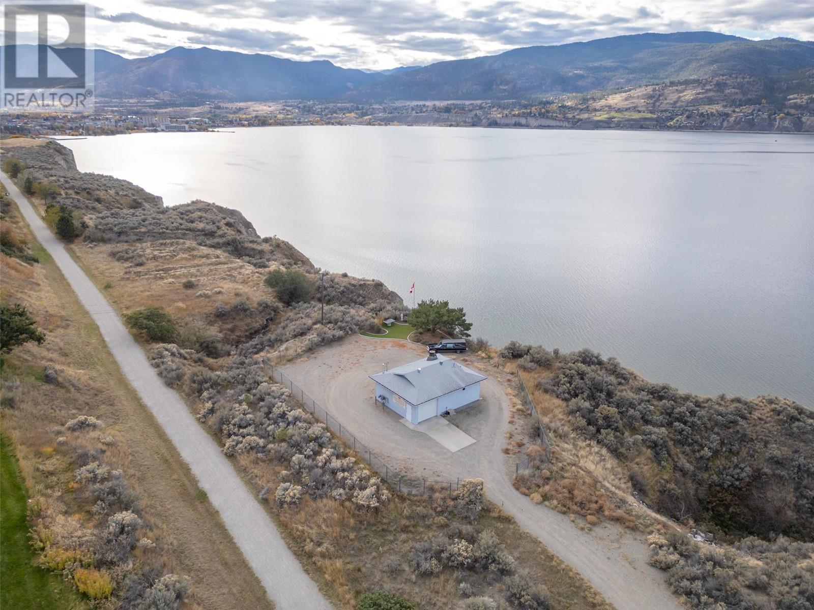 783 Lower Bench Road, Penticton, British Columbia  V2A 8V4 - Photo 2 - 10347735