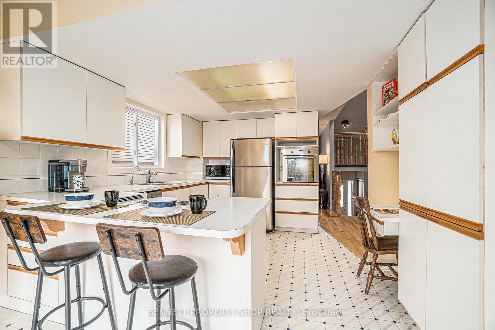 22 Gesner Court, Ottawa, Ontario  K2L 3K1 - Photo 11 - X12119898