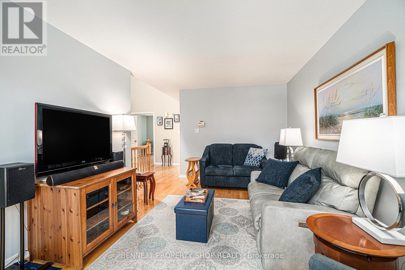 22 Gesner Court, Ottawa, Ontario  K2L 3K1 - Photo 8 - X12119898