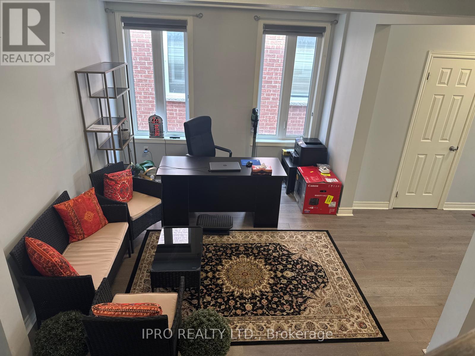 501 Downes Jackson Heights, Milton, Ontario  L9T 8W2 - Photo 6 - W12144965