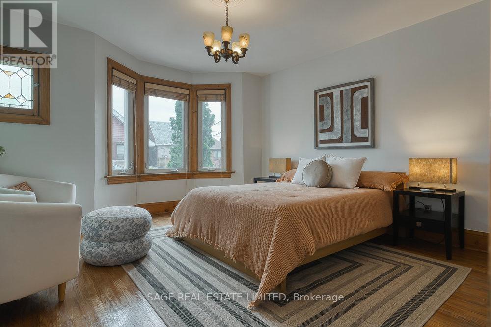 768 Shaw Street, Toronto, Ontario  M6G 3M1 - Photo 18 - W12144990