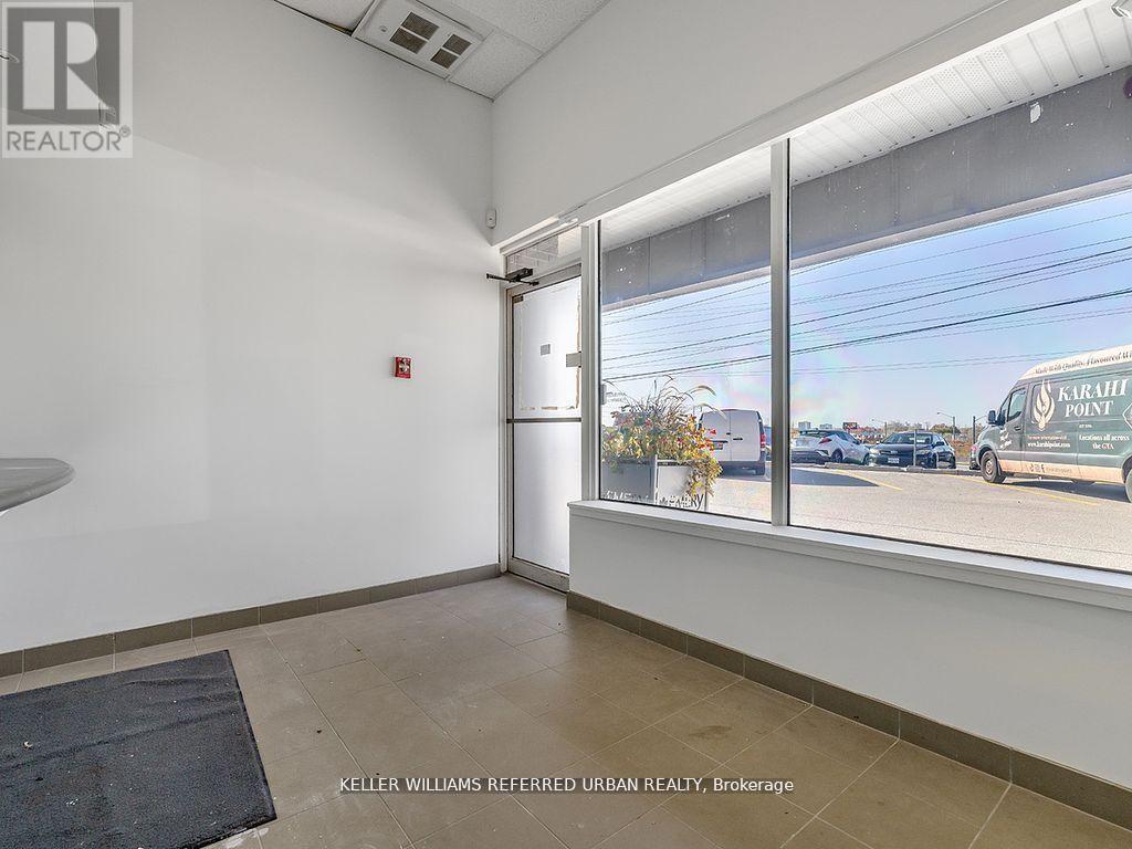 24 - 2201 Finch Avenue W, Toronto, Ontario  M9M 2X9 - Photo 16 - W12145024