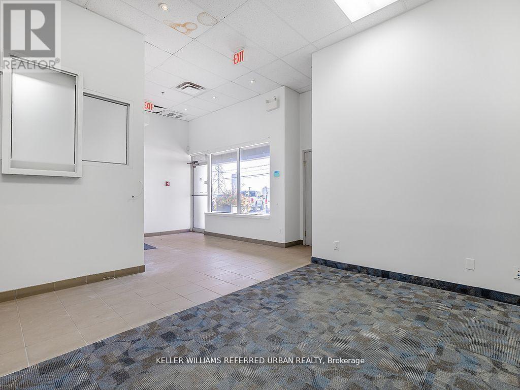 24 - 2201 Finch Avenue W, Toronto, Ontario  M9M 2X9 - Photo 9 - W12145024