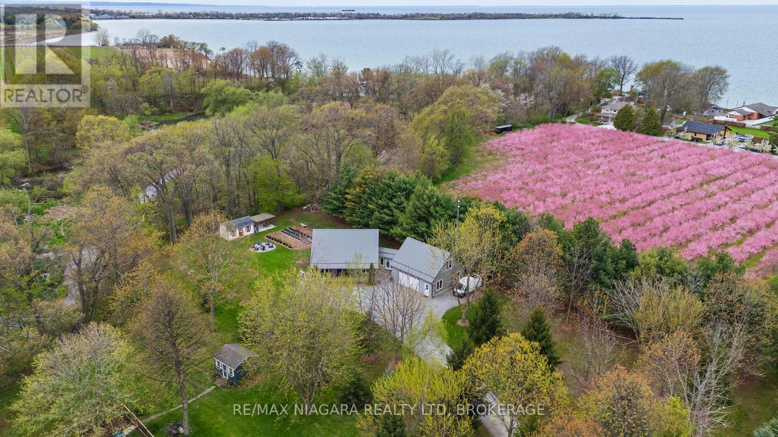 1382 Mcnab Road, Niagara-On-The-Lake (Lakeshore), Ontario  L0S 1J0 - Photo 1 - X12138658