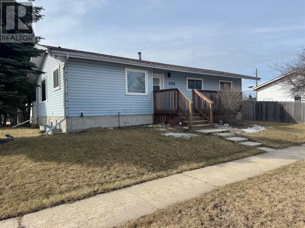 Property at 4703 56A Avenue image 1