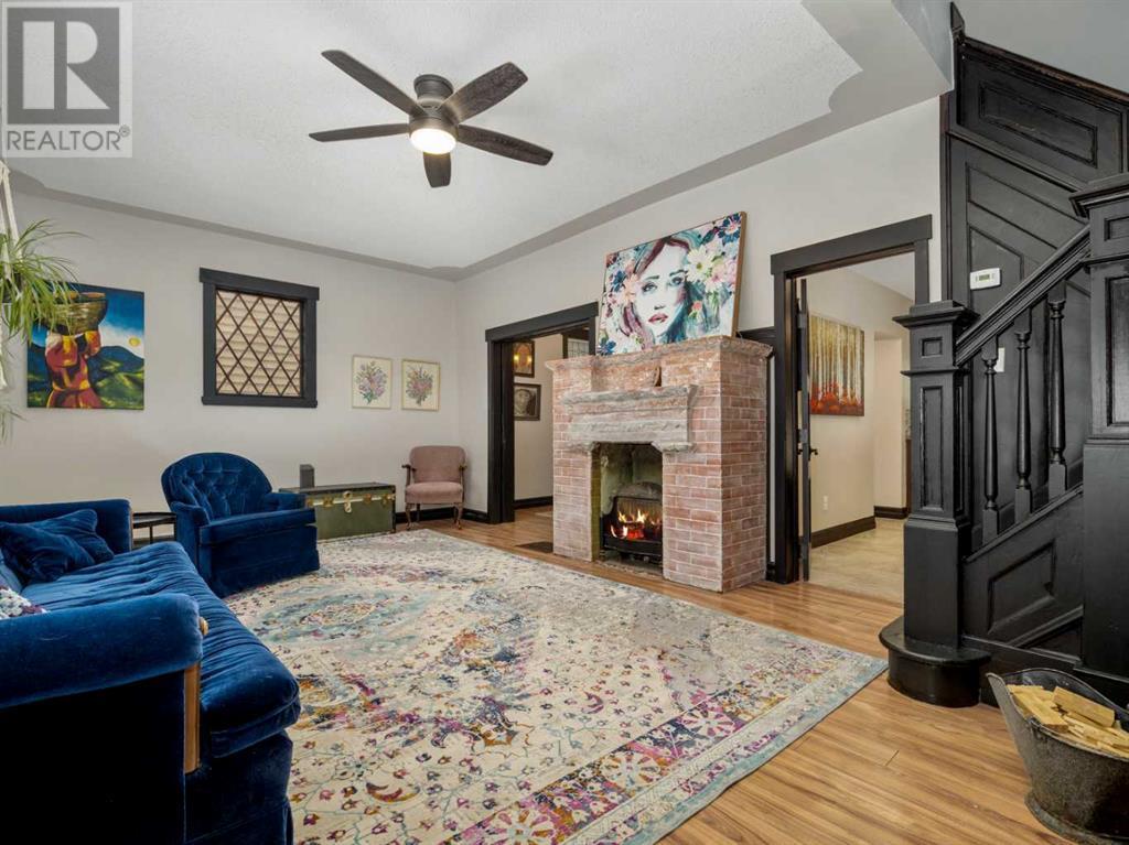 Property at 1217 6 Avenue S image 5