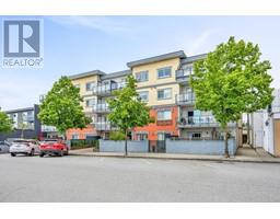 306 22363 SELKIRK AVENUE, Maple Ridge, British Columbia