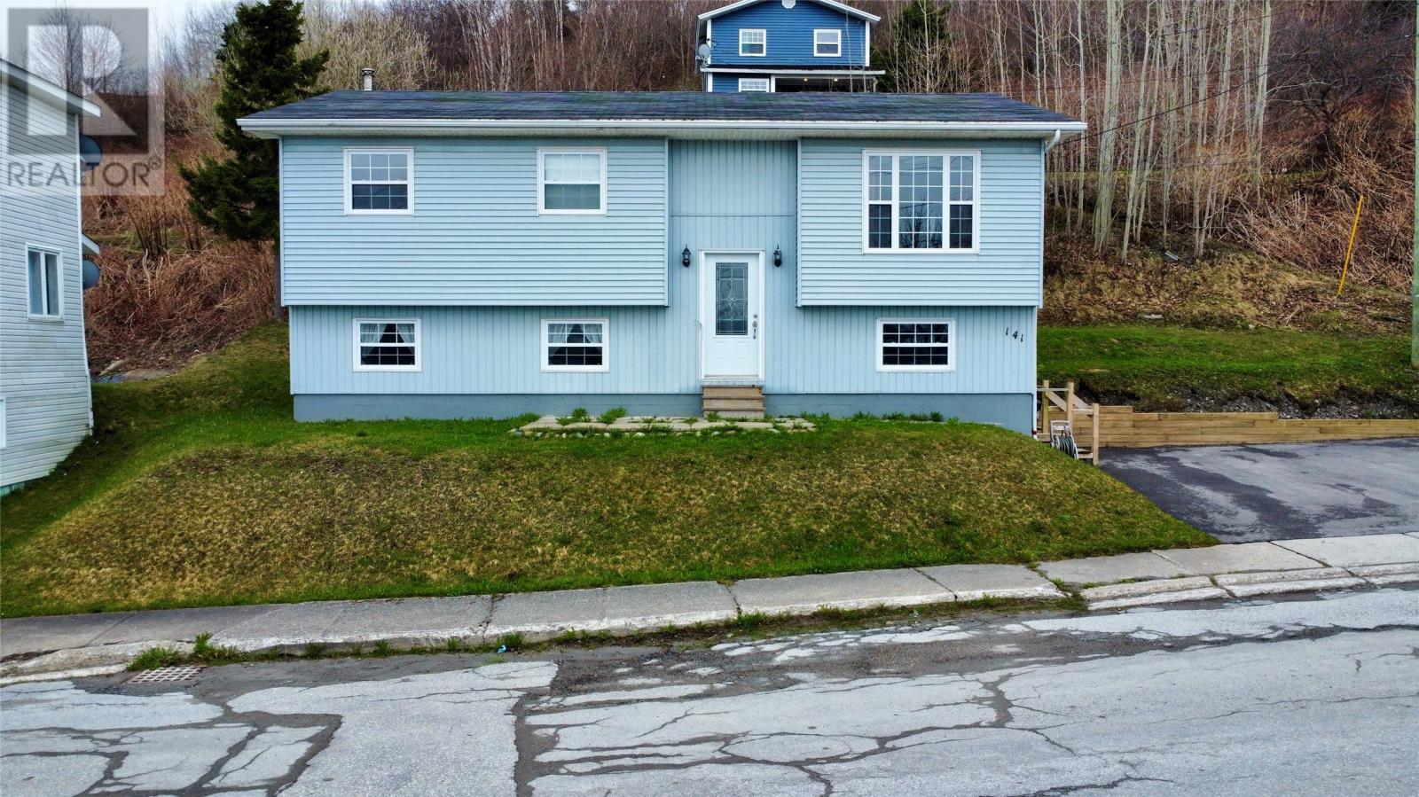 Property at 141 Broad Way image 3