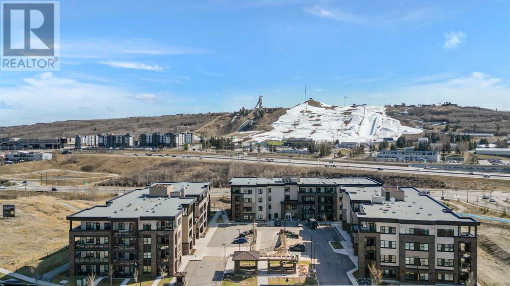 Property at 3206, 80 Greenbriar Place NW image 4