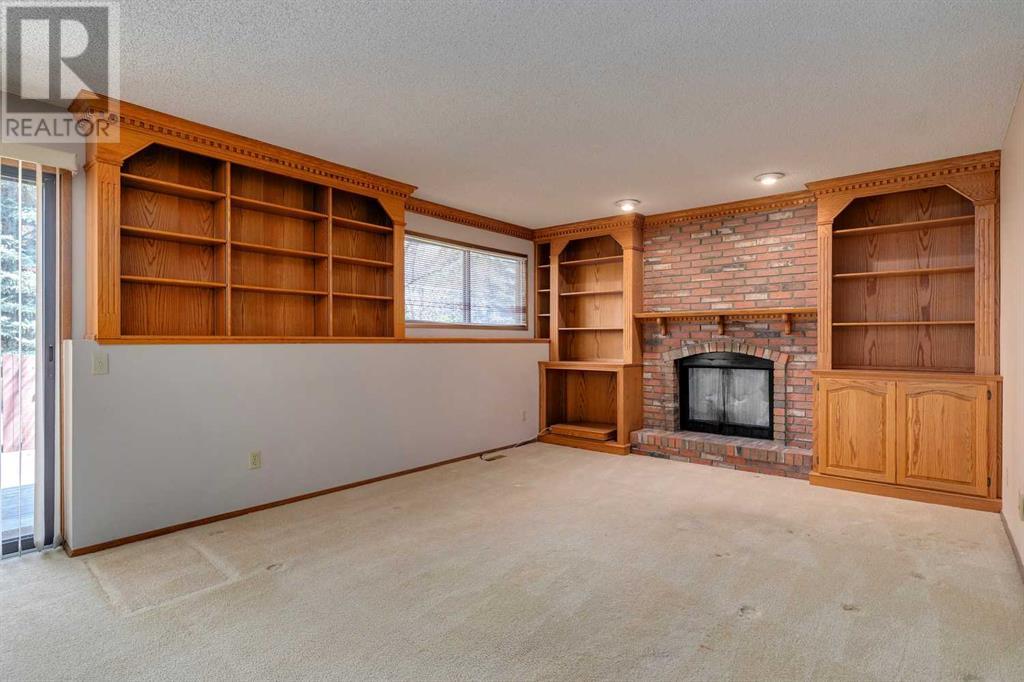 764 Coach Bluff Crescent Sw, Calgary, Alberta  T3H 1A8 - Photo 13 - A2218367