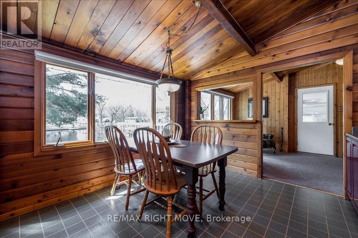 1092 Cowbell Lane, Gravenhurst, Ontario  P0E 1N0 - Photo 7 - X12144948