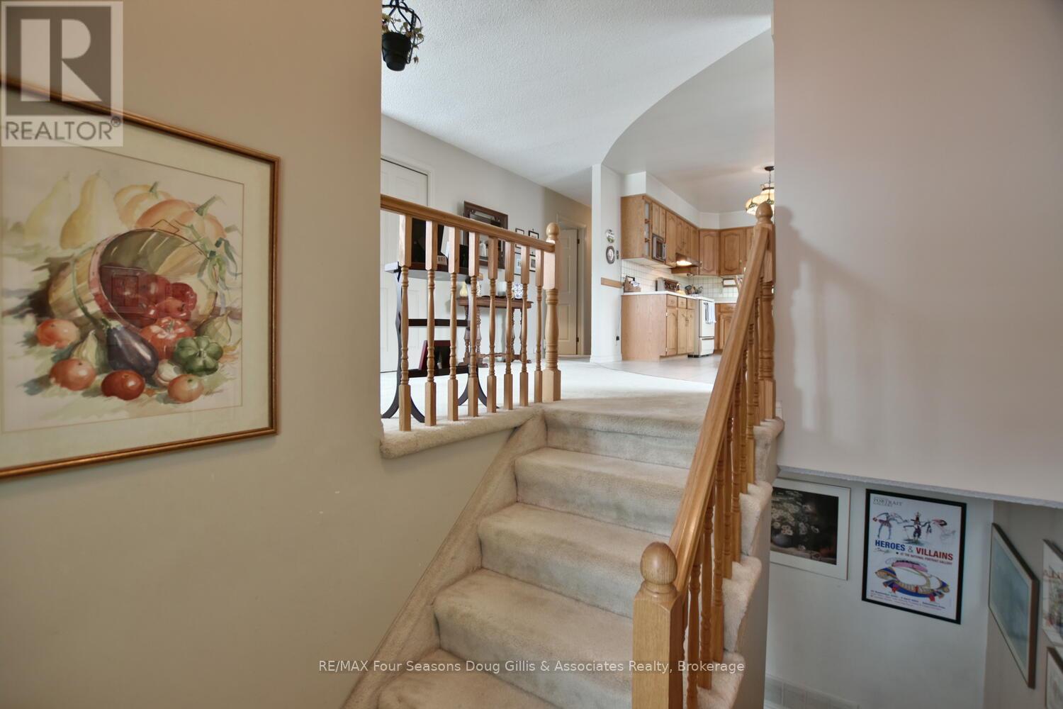 Property at 100 LOCKHART ROAD image 4
