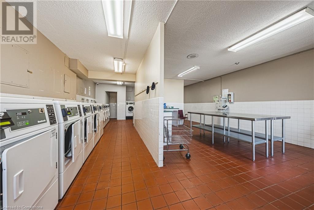 975 Warwick Court Unit# 1410, Burlington, Ontario  L7T 3Z7 - Photo 32 - 40727493