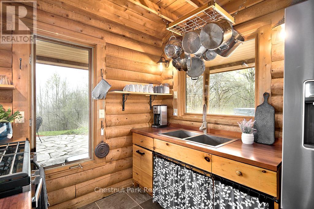 316270 3rd Line C, Grey Highlands, Ontario N0H 1N0 - Photo 17 - X12142703