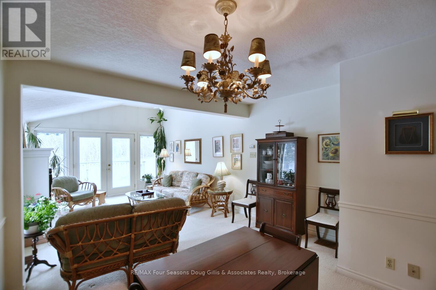 100 Lockhart Road, Collingwood, Ontario  L9Y 4L6 - Photo 14 - S12076898