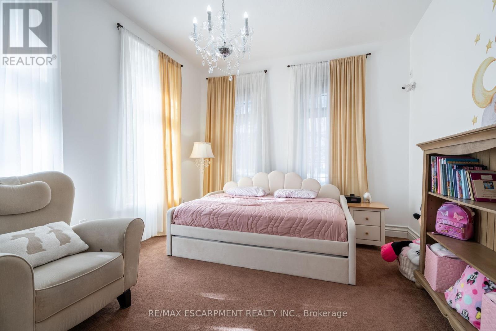 11 Palomino Drive, Hamilton, Ontario  L0R 1H3 - Photo 27 - X12015782