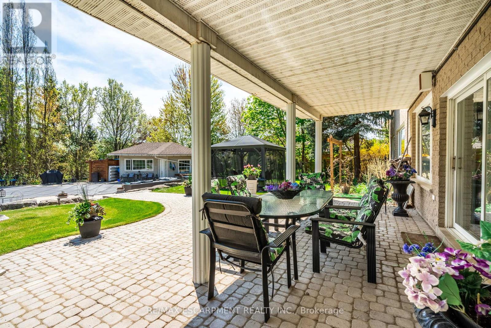 11 Palomino Drive, Hamilton, Ontario  L0R 1H3 - Photo 43 - X12015782