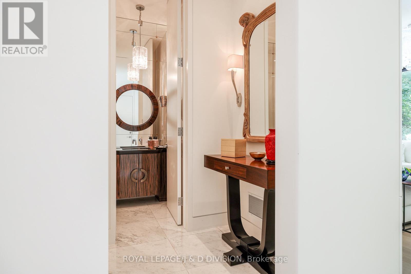 20 Forest Glen Crescent, Toronto, Ontario  M4N 2E8 - Photo 23 - C12144839
