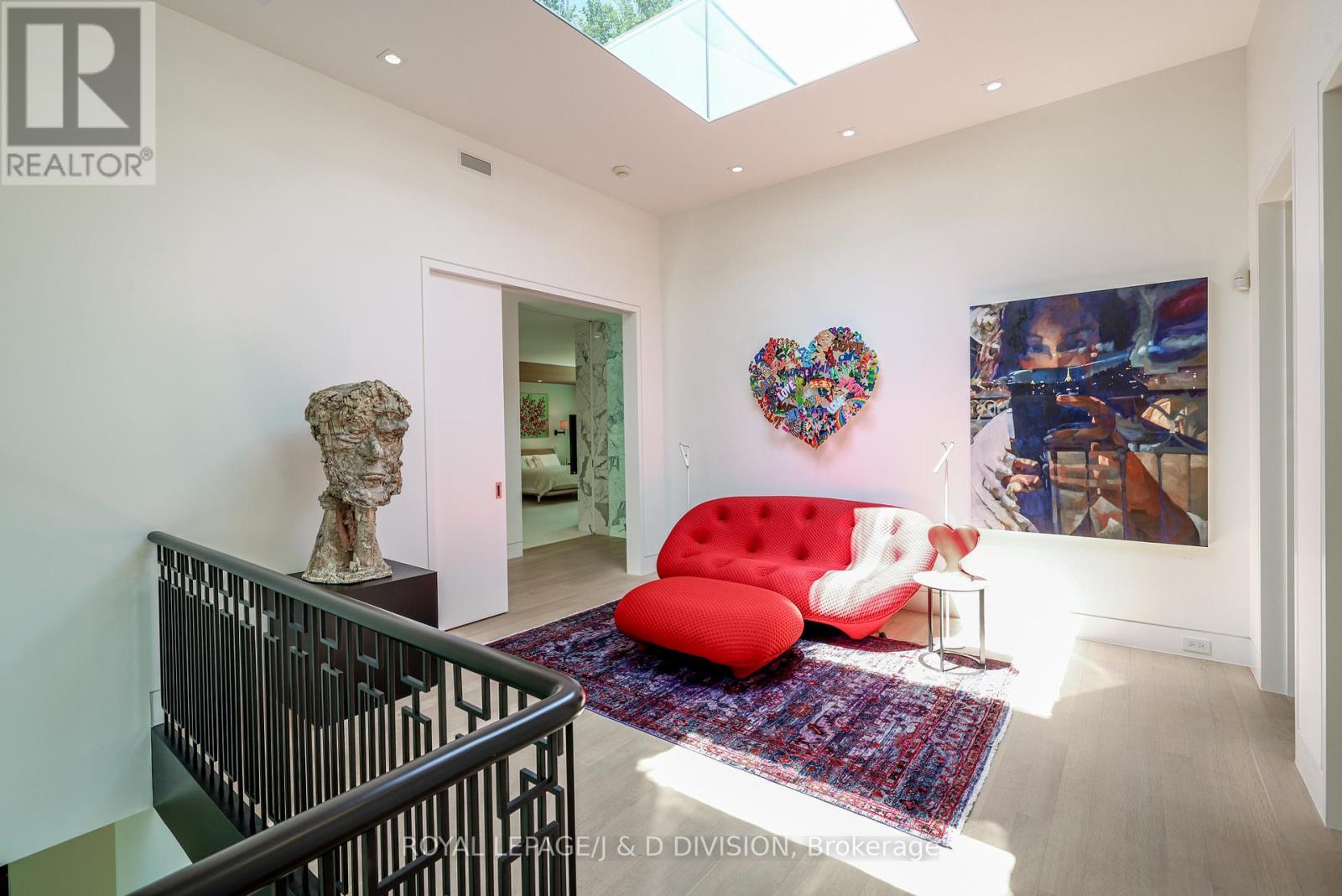 20 Forest Glen Crescent, Toronto, Ontario  M4N 2E8 - Photo 25 - C12144839