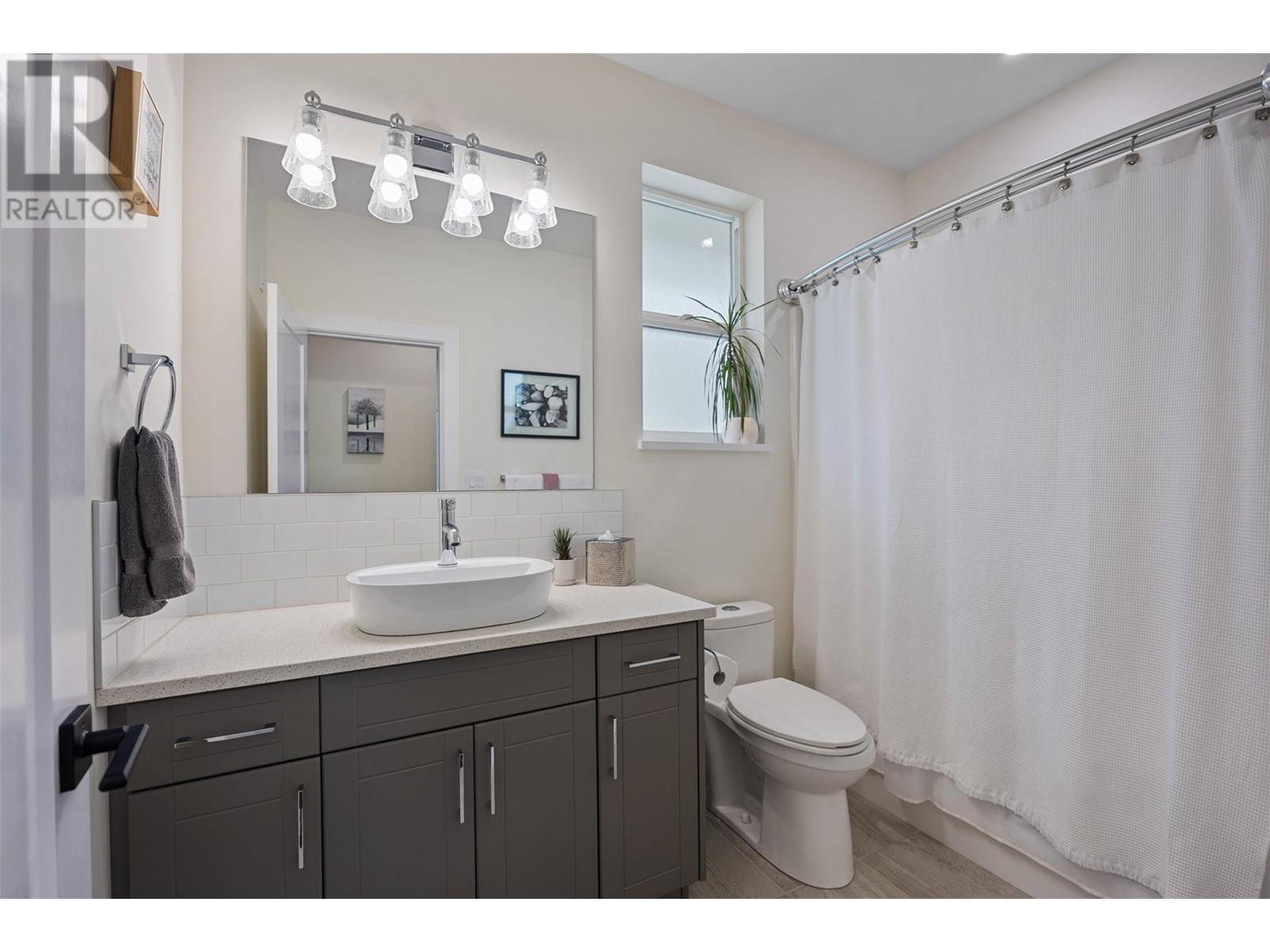 3641 Sillaro Place, Kamloops, British Columbia  V2H 0C9 - Photo 20 - 10347005