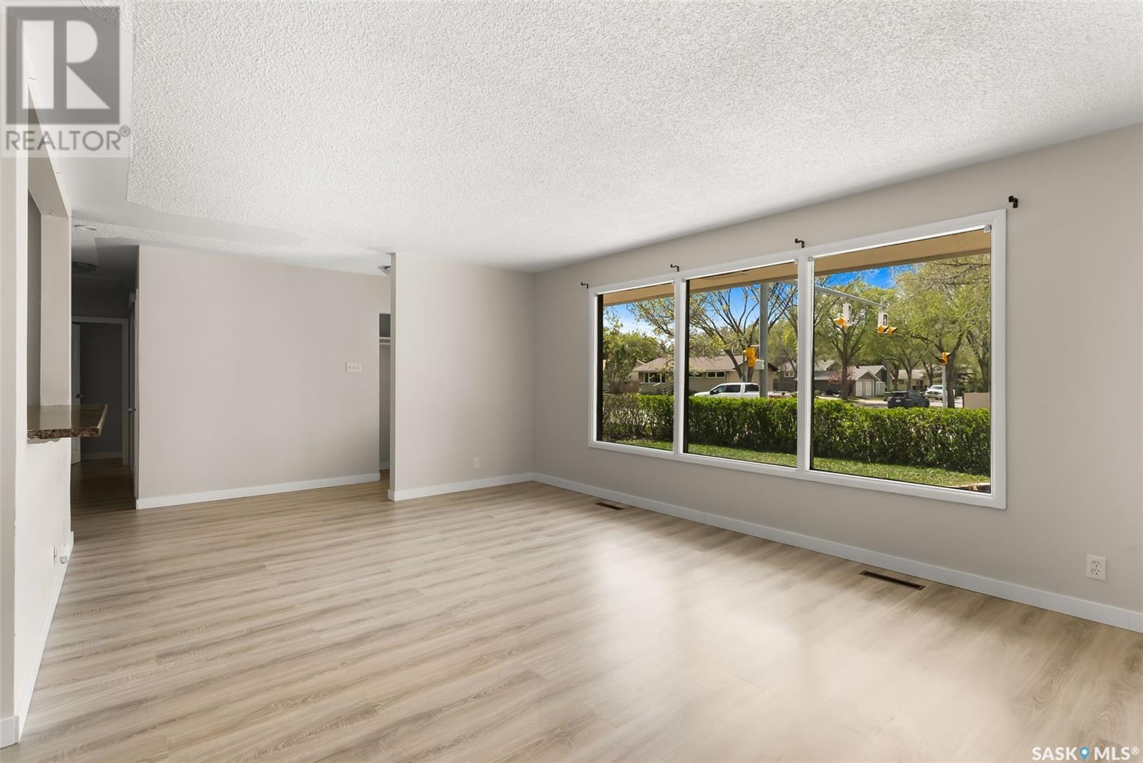 Property at 151 Massey ROAD image 5