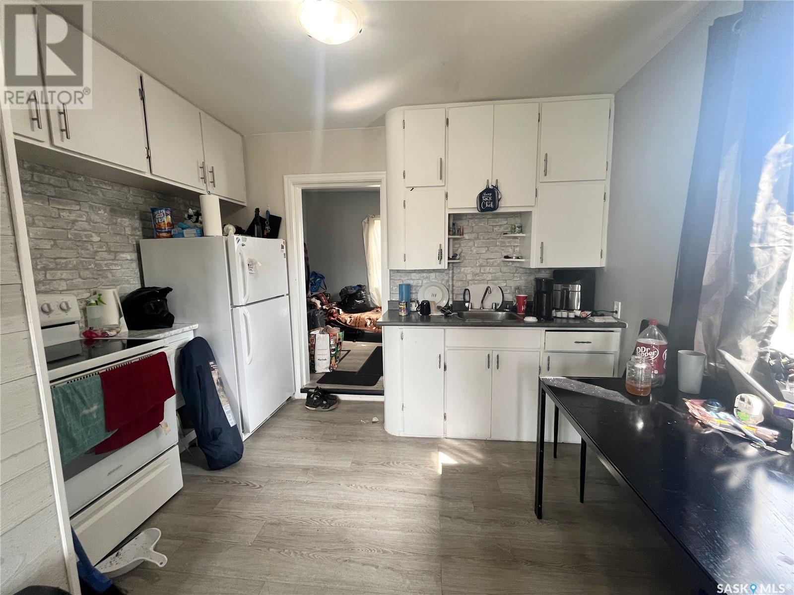 1072 110th Street, North Battleford, Saskatchewan  S9A 2L3 - Photo 5 - SK005668