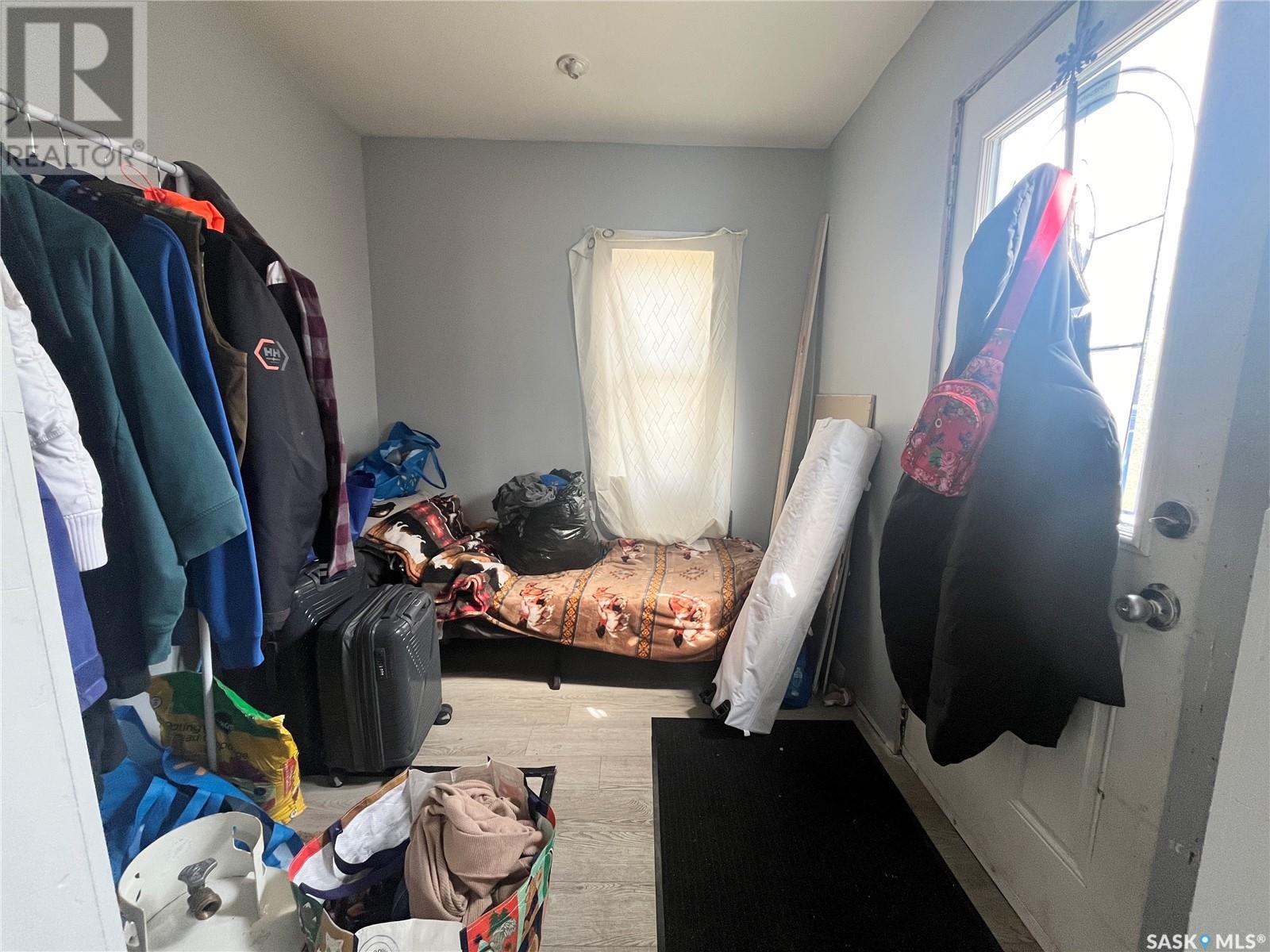1072 110th Street, North Battleford, Saskatchewan  S9A 2L3 - Photo 6 - SK005668